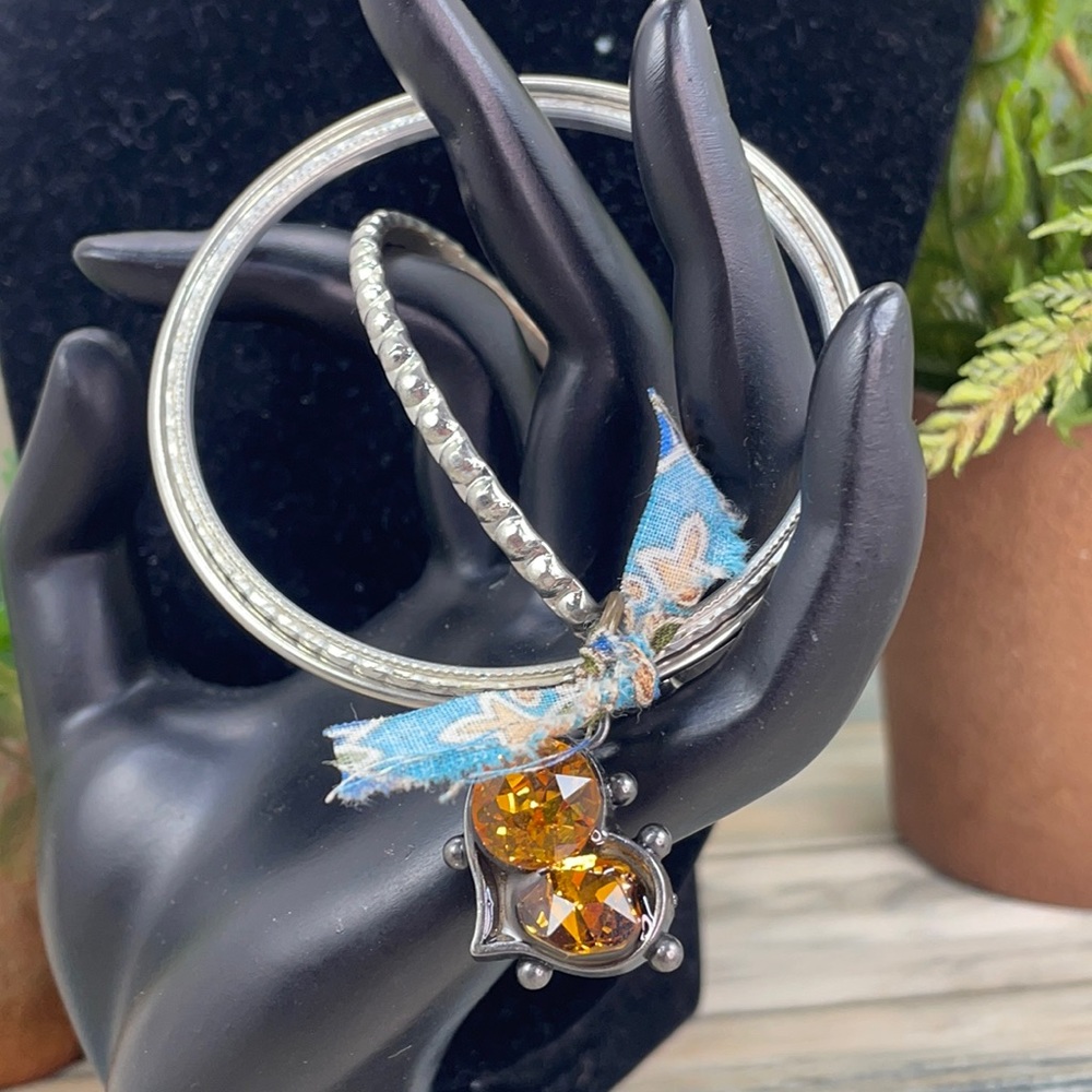 Adorned Crown Artisan Assemblage Bangle Topaz Hea… - image 1